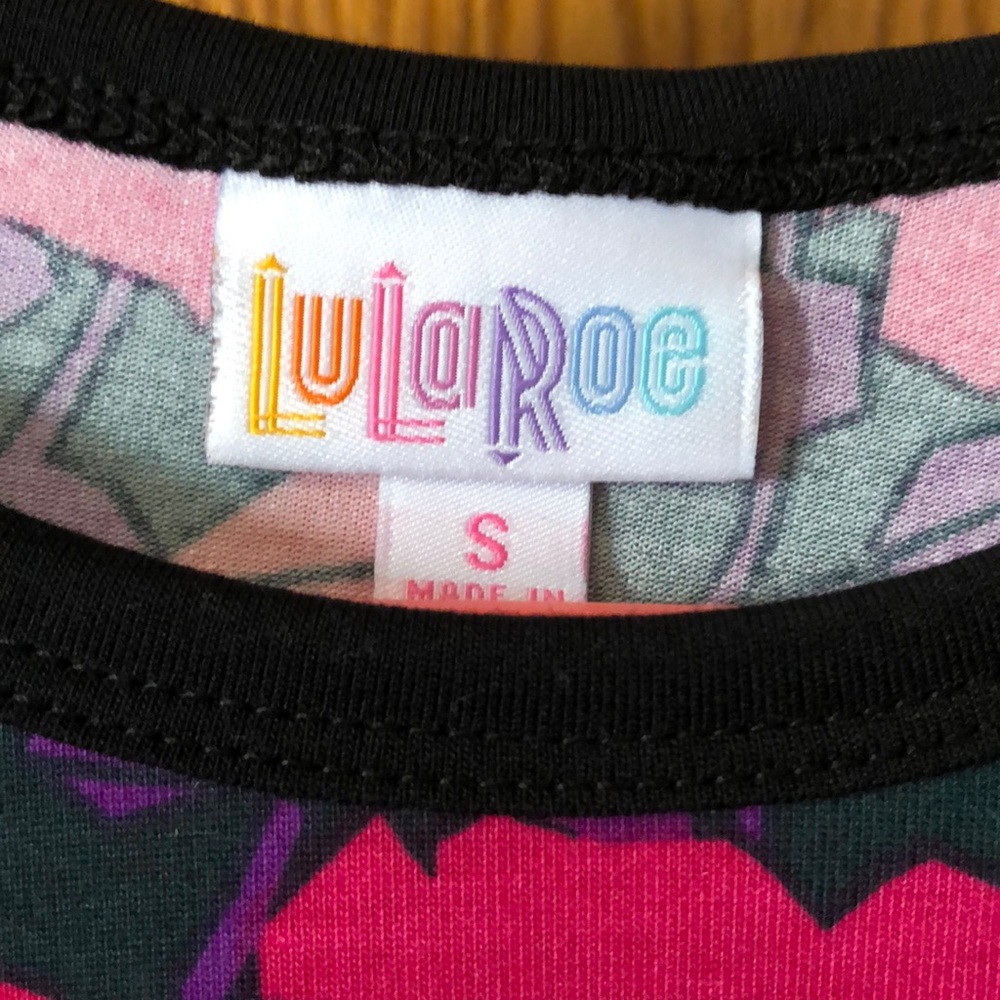 Lularoe Randy S - Picture 2 of 3
